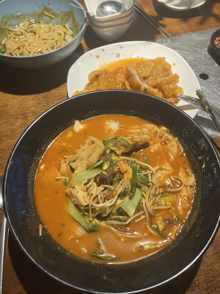 Maehwayangkkochimyeongdongjeom 2