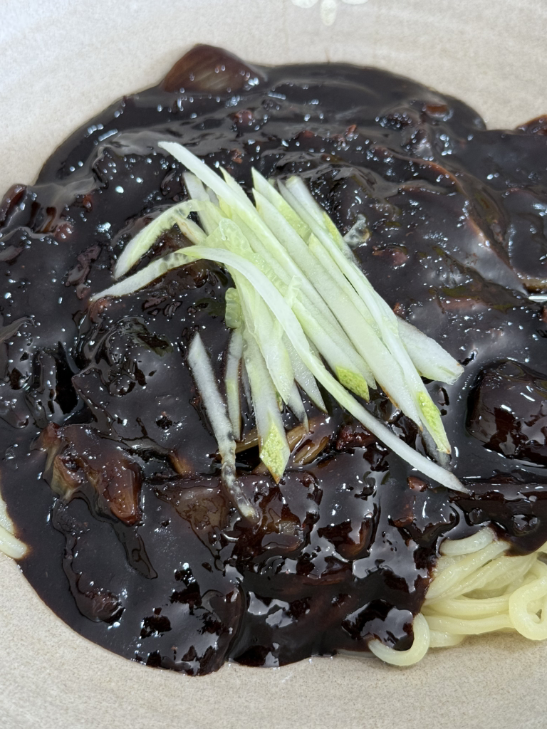 Honggulihaemuljjamppong (홍굴이해물짬뽕) 1
