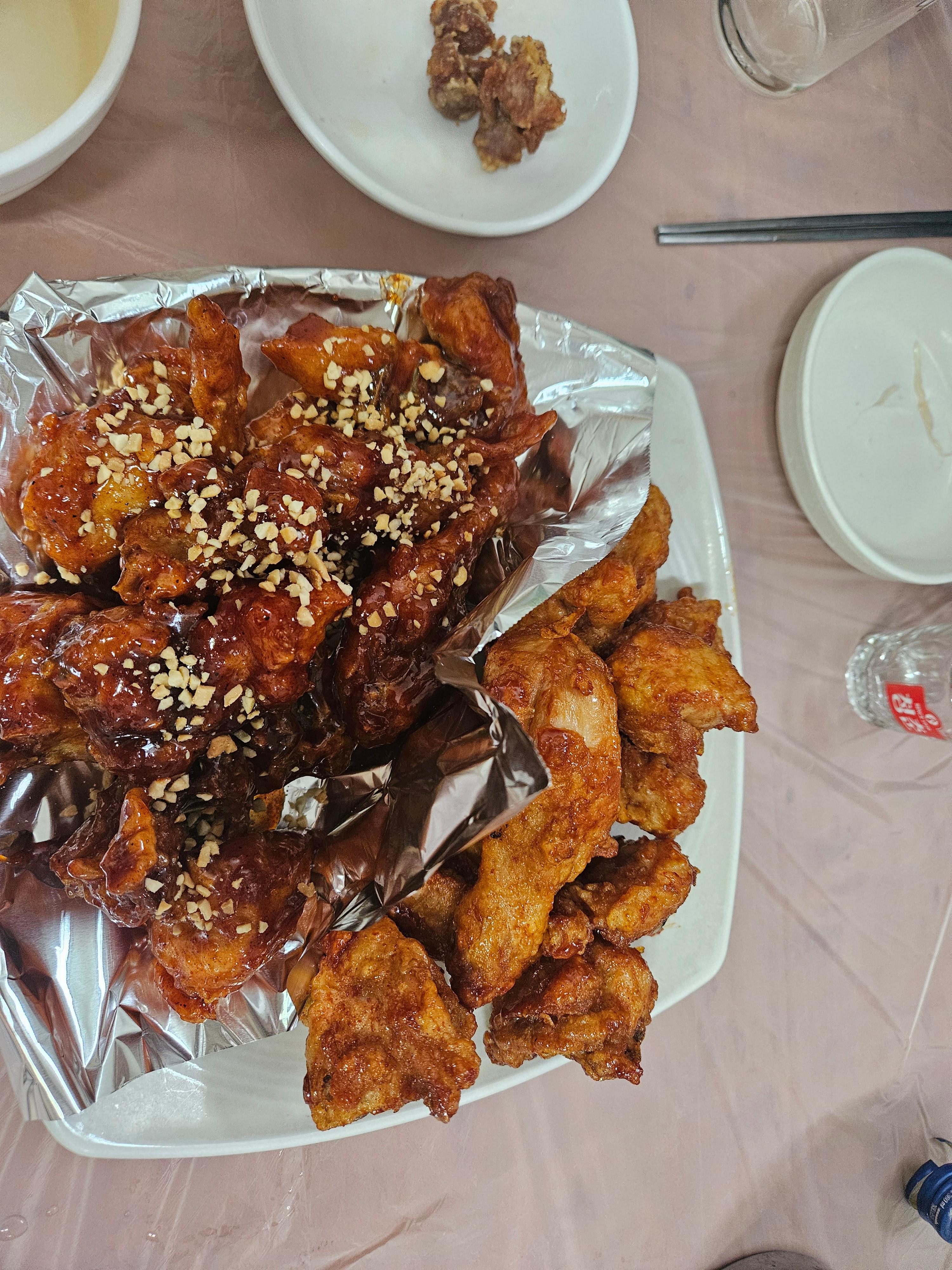 Pureuntongdak (푸른통닭) 2