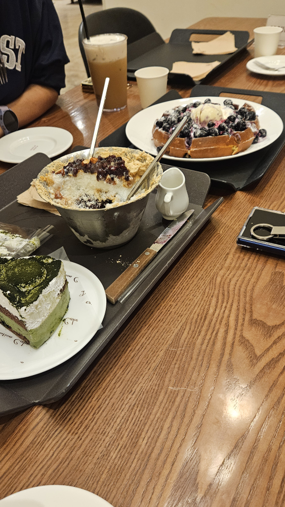 Haenjeukeopiapsanjeom (핸즈커피앞산점) 3