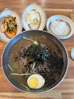 Bongpyeongmemilgoeul (봉평메밀고을) 2