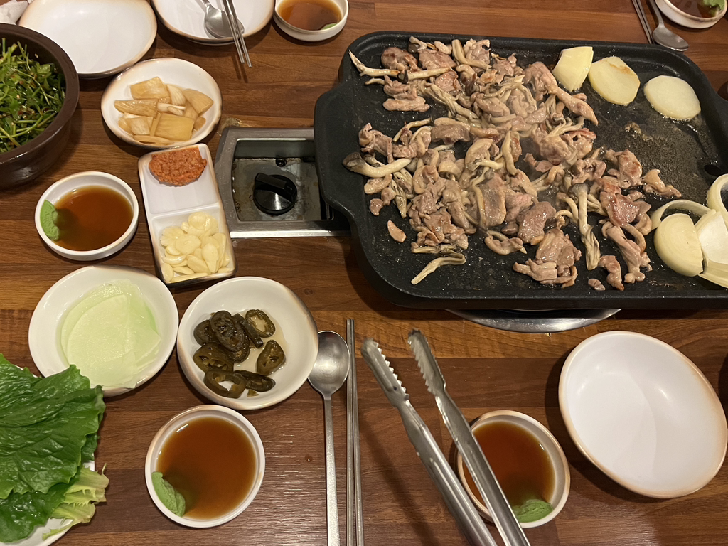 Gayachonyuhwangori (가야촌유황오리) 2