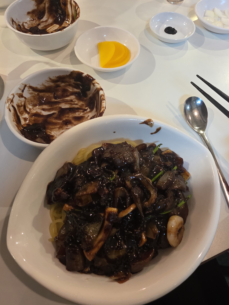 예림 대표 사진