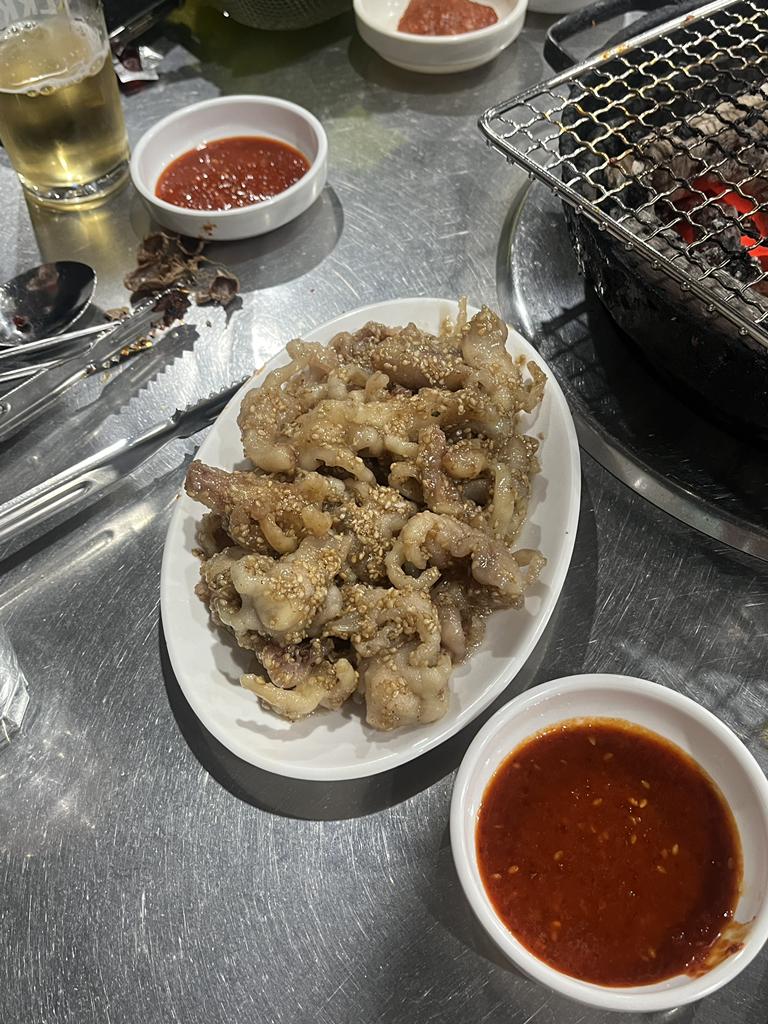 Sindaeguanagogomjangeo (신대구아나고곰장어) 1