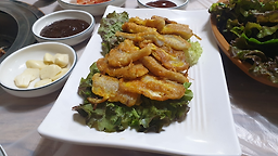 Wangbeolsutbulgui (왕벌숯불구이) 3