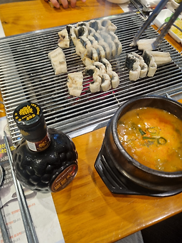 Ilpumpungcheonjangeo (일품풍천장어) 1