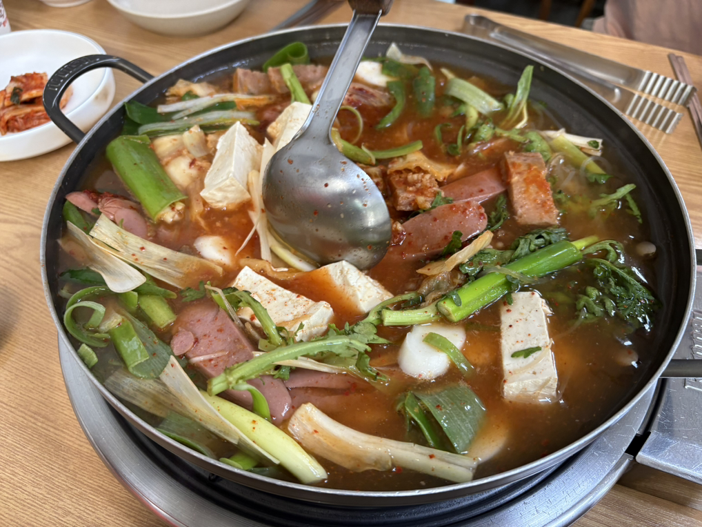Sinseobangbudaejjigae 5