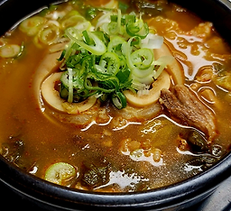 Uhyangsaenggogimemilmakguksu (우향생고기메밀막국수) 3