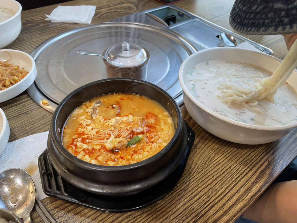 Chondubujip (촌두부집) 2