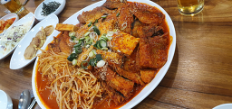 Bukeomadang (북어마당) 2