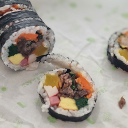 Gobongmingimbap (고봉민김밥) 2