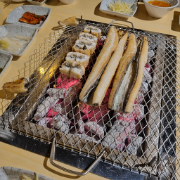 Haepumjang palpaljangeo (해품장 팔팔장어) 1