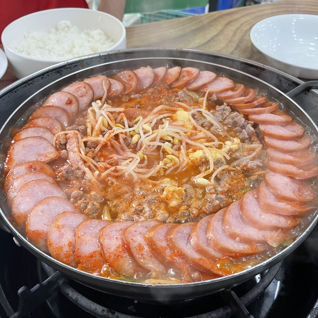 이나경 송탄부대찌개 사진 3