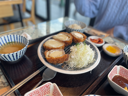 느영나영 바당한끼 제주흑돼지 돈까스&제주해물라면 사진 2