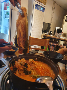 궁궐가는길찌개 사진 4