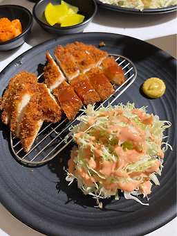 Hanyangdonkkaseu (한양돈까스) 2
