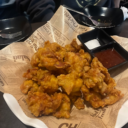 훌랄라참숯불치킨 사당역점 대표 사진