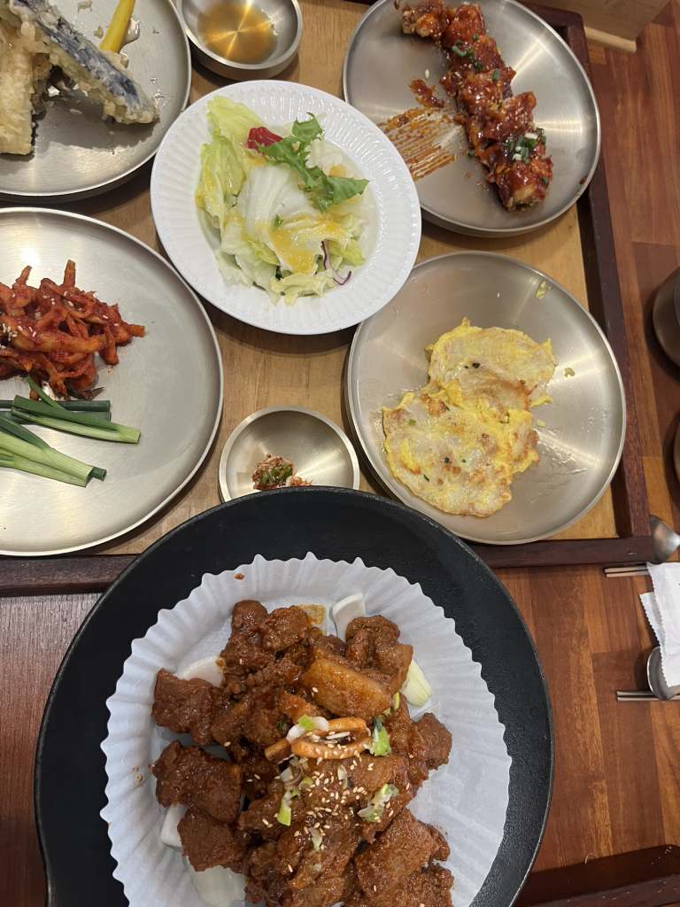 Cheongjudamhansang (청주담한상) 3