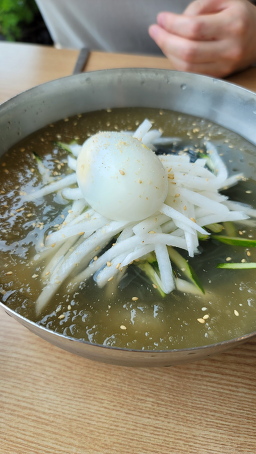 본가속초함흥냉면 5