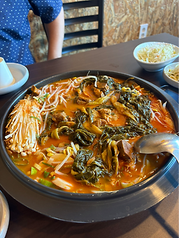 Deungppyeogamjatang&deunggalbi (등뼈감자탕&등갈비) 2