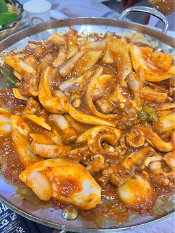 Haebyeonjipbulgomjangeo (해변짚불곰장어) 1