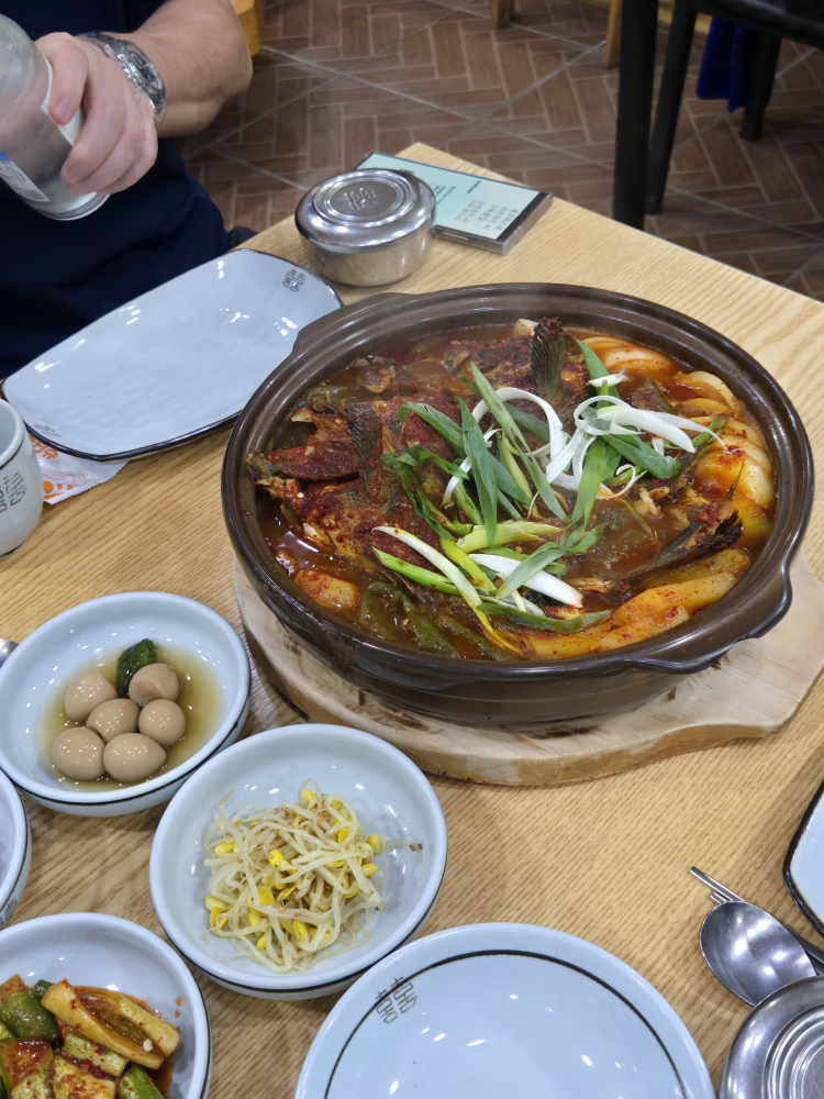 큰돈물식당 사진 2