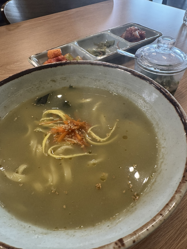 성산봄죽칼국수 동화마을 사진 5