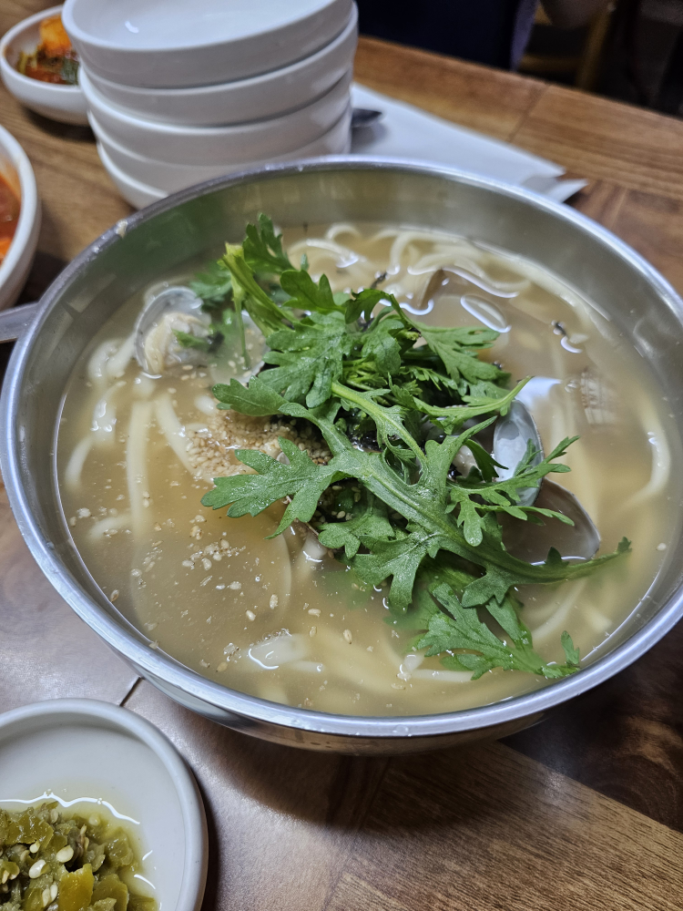 본가칼국수 1