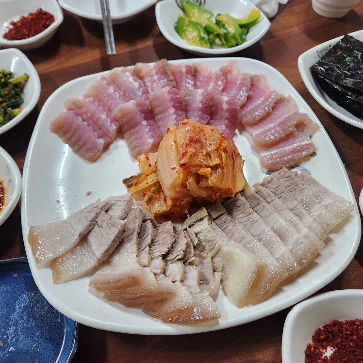 홍탁 1