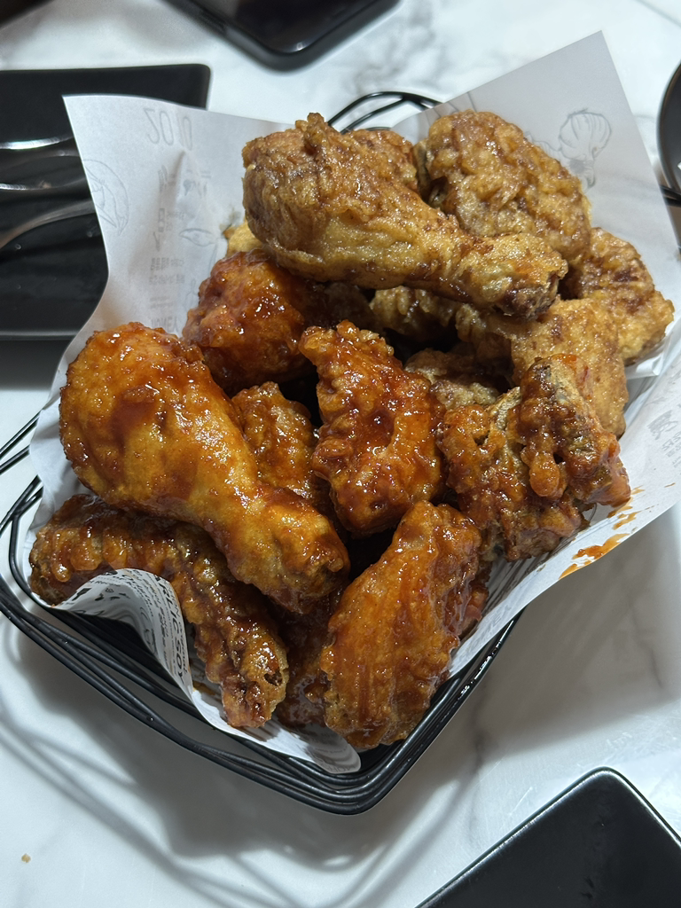 Gyochonchikin (교촌치킨) 1
