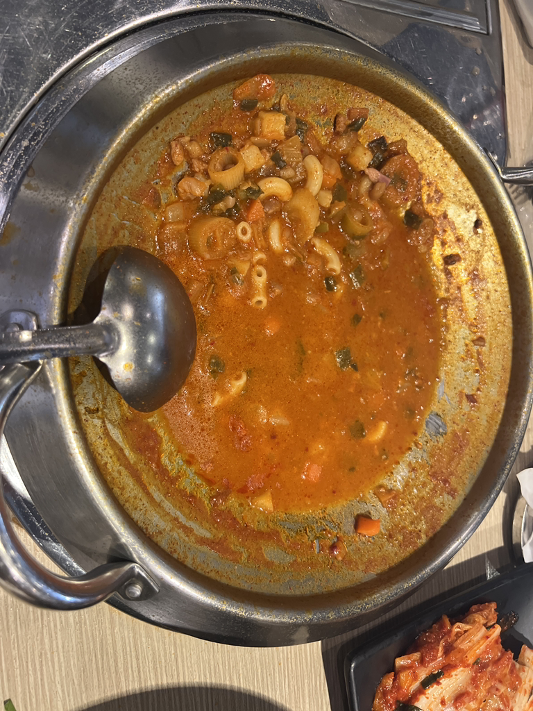 놀부부대찌개 난곡점 대표 사진