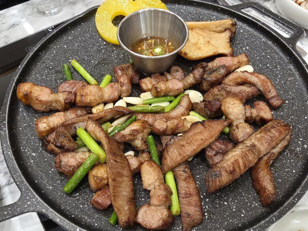 삼삼오오 1
