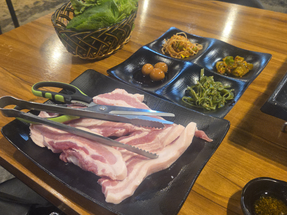 Paldosutbulgui (팔도숯불구이) 2