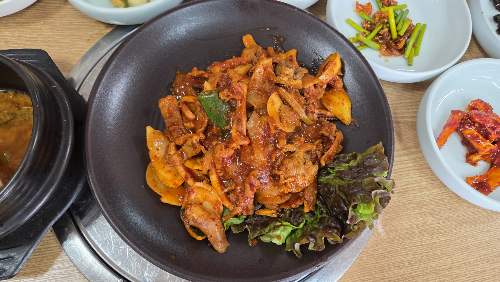 Naseongbulgogi, heobeukape (나성불고기, 허브카페) 3
