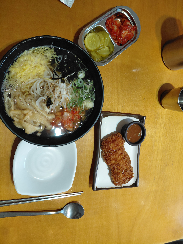 Guksunamu (국수나무) 3