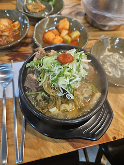 충실옥 뼈해장국 6