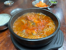 Daesinsikdang (대신식당) 2