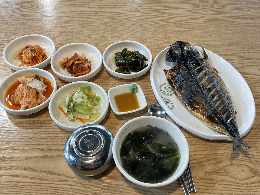회양과국수군 제주산방산점 사진 6