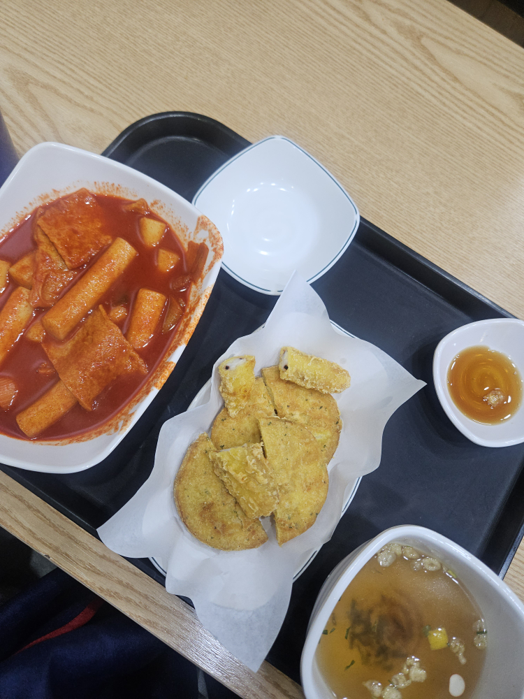 쪼매매운떡볶이 1