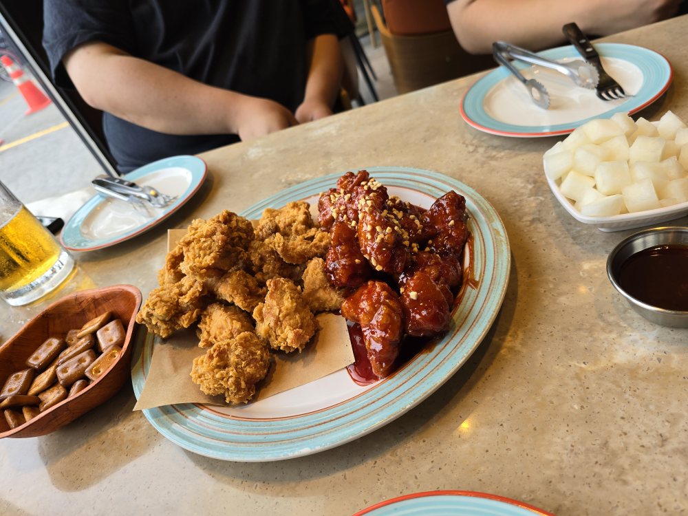 BBQ 패밀리타운점 대표 사진