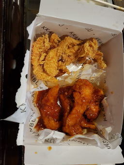 깐부치킨 순화동라마다점 사진 3