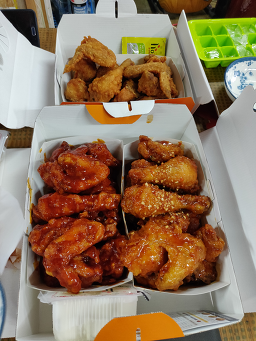 호식이두마리치킨 성산1호점 사진 2