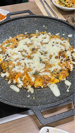 Cheonggiwaorisikdang (청기와오리식당) 2