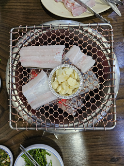 Seommaeuljangeogui (섬마을장어구이) 3