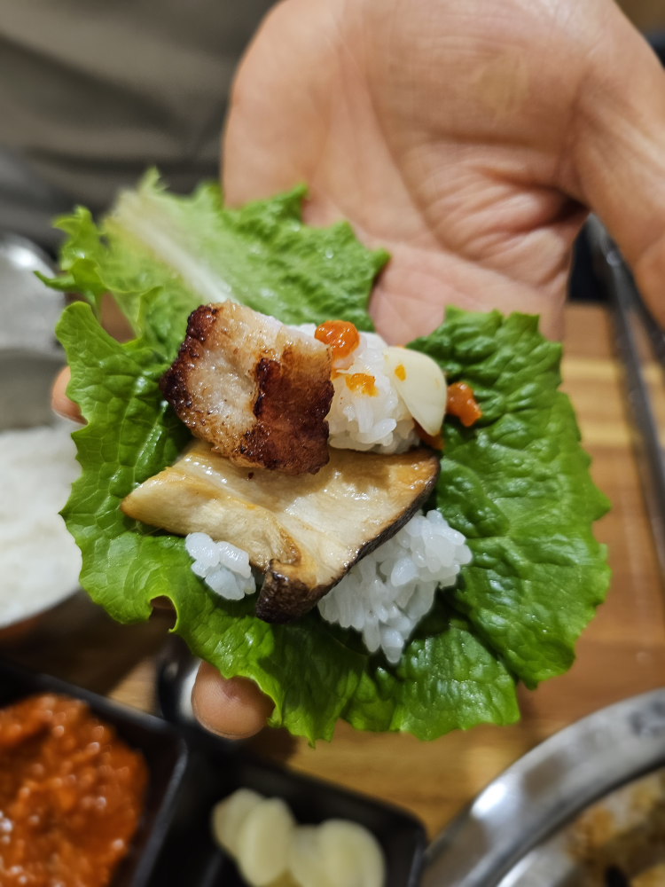 Yongsikisamgyeop (용식이삼겹) 3