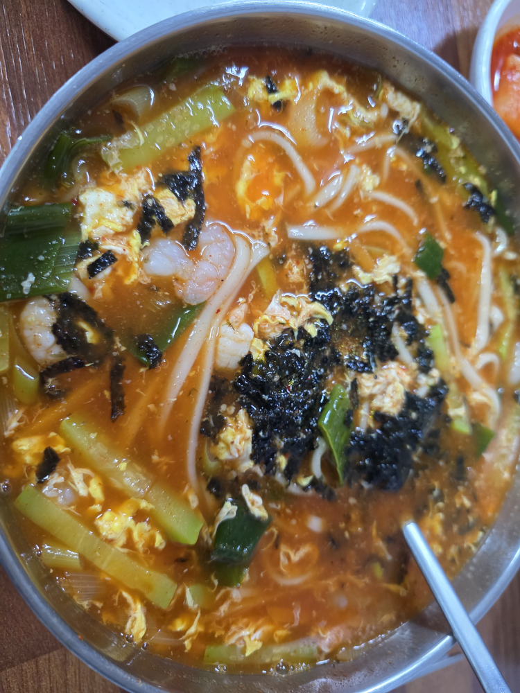 Daeunkalguksu 6