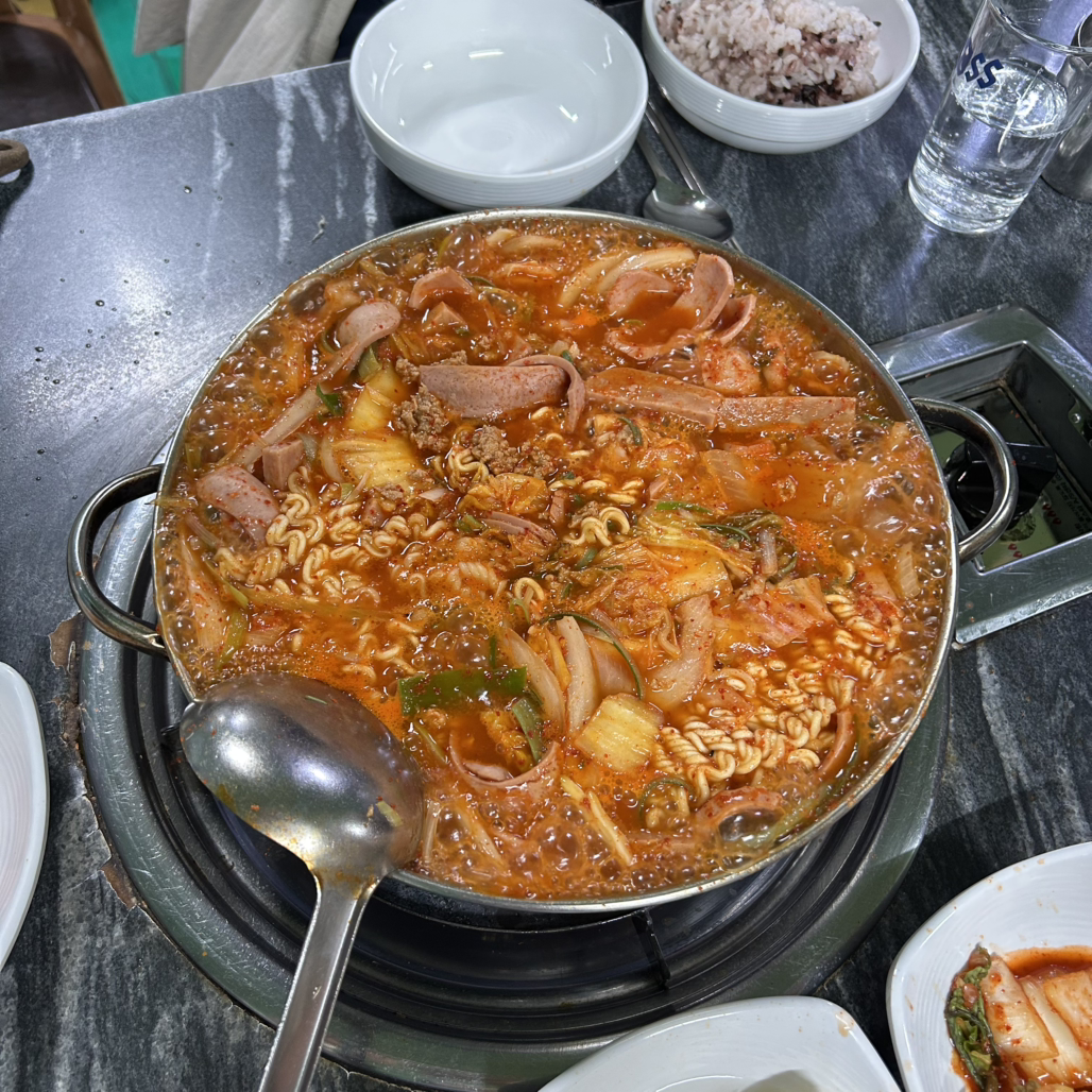 희정식당 대표