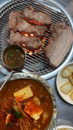 돈사촌 외도점 사진 2