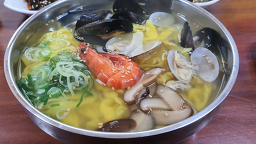 Gatgimchikalguksu 5