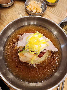 춘하추동밀면 대치직영점 사진 4